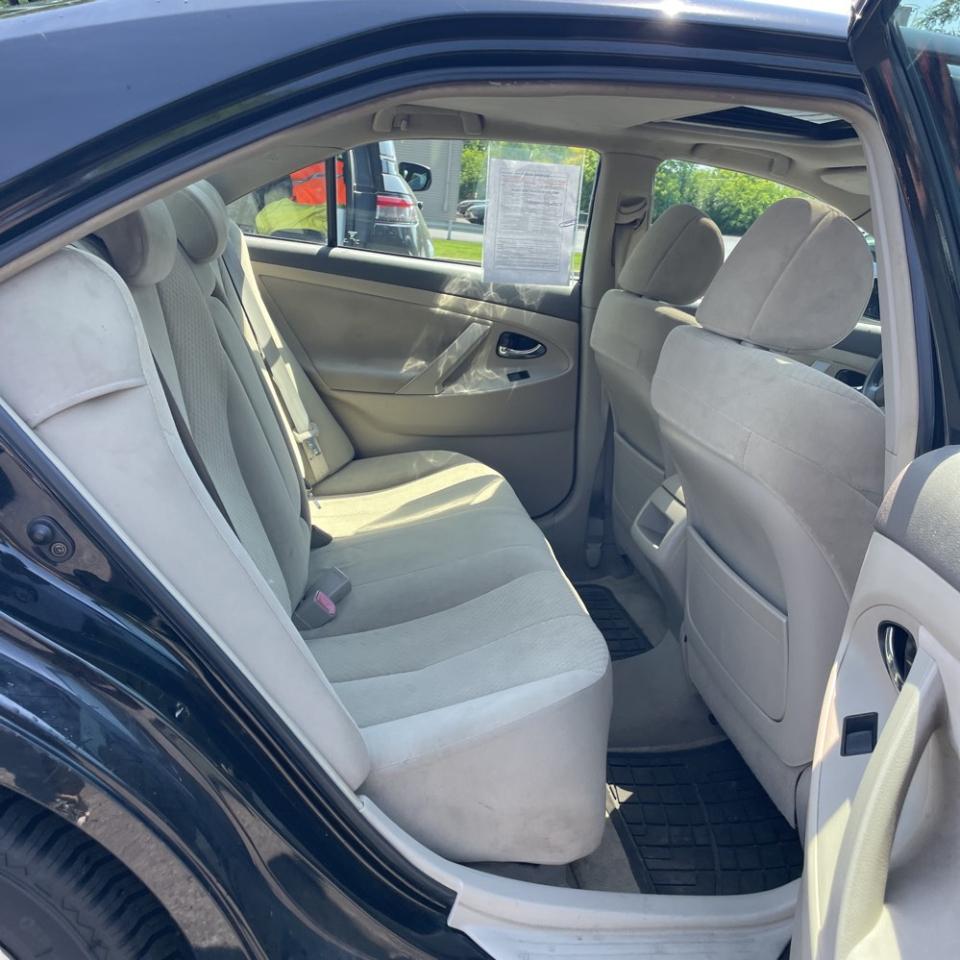 Toyota Camry 4dr Sdn V6 Auto LE (Natl) 2007
