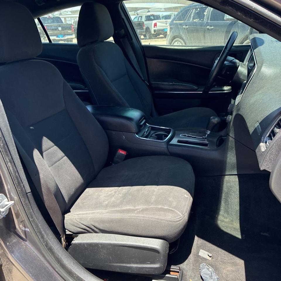 Dodge Charger 4dr Sdn SE RWD 2014