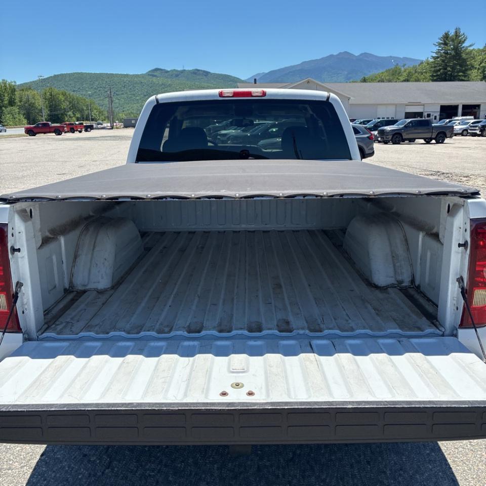Chevrolet Silverado 1500 Ext Cab 143.5" WB 4WD LS 2003