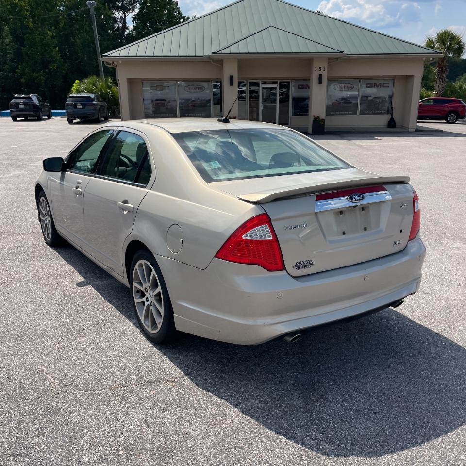 Ford Fusion 4dr Sdn SEL FWD 2010