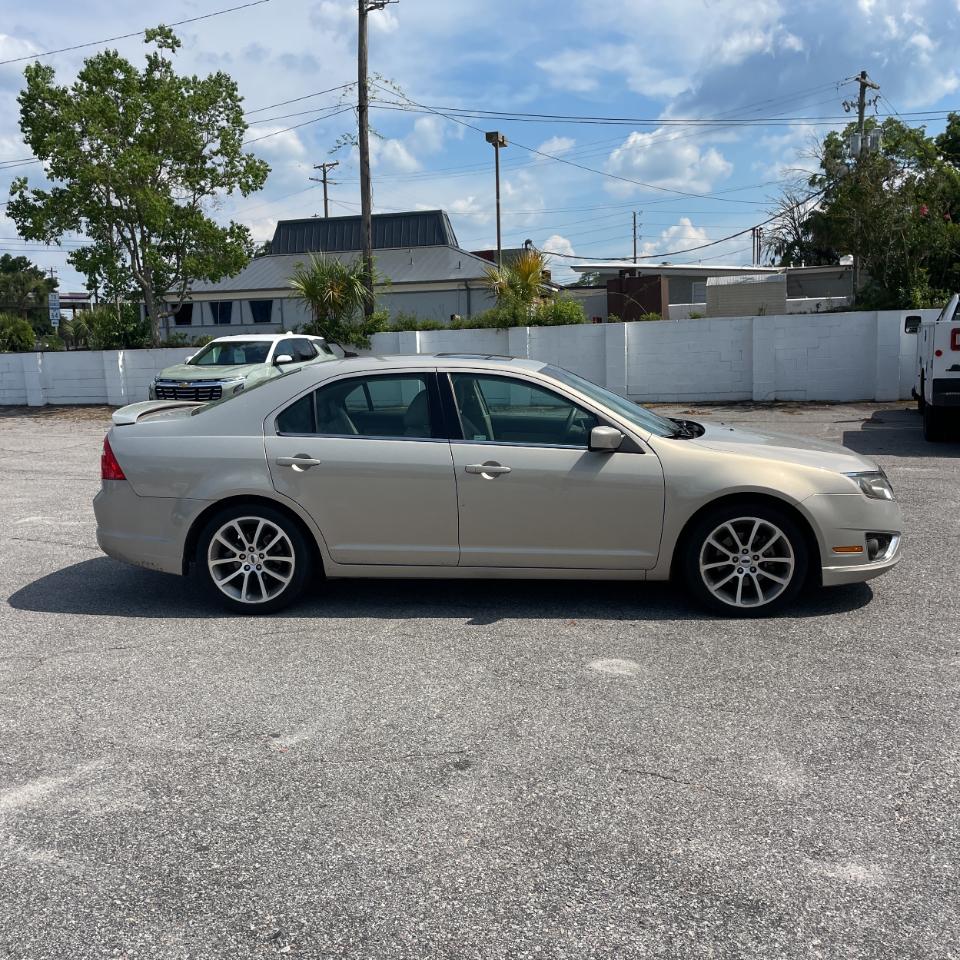 Ford Fusion 4dr Sdn SEL FWD 2010