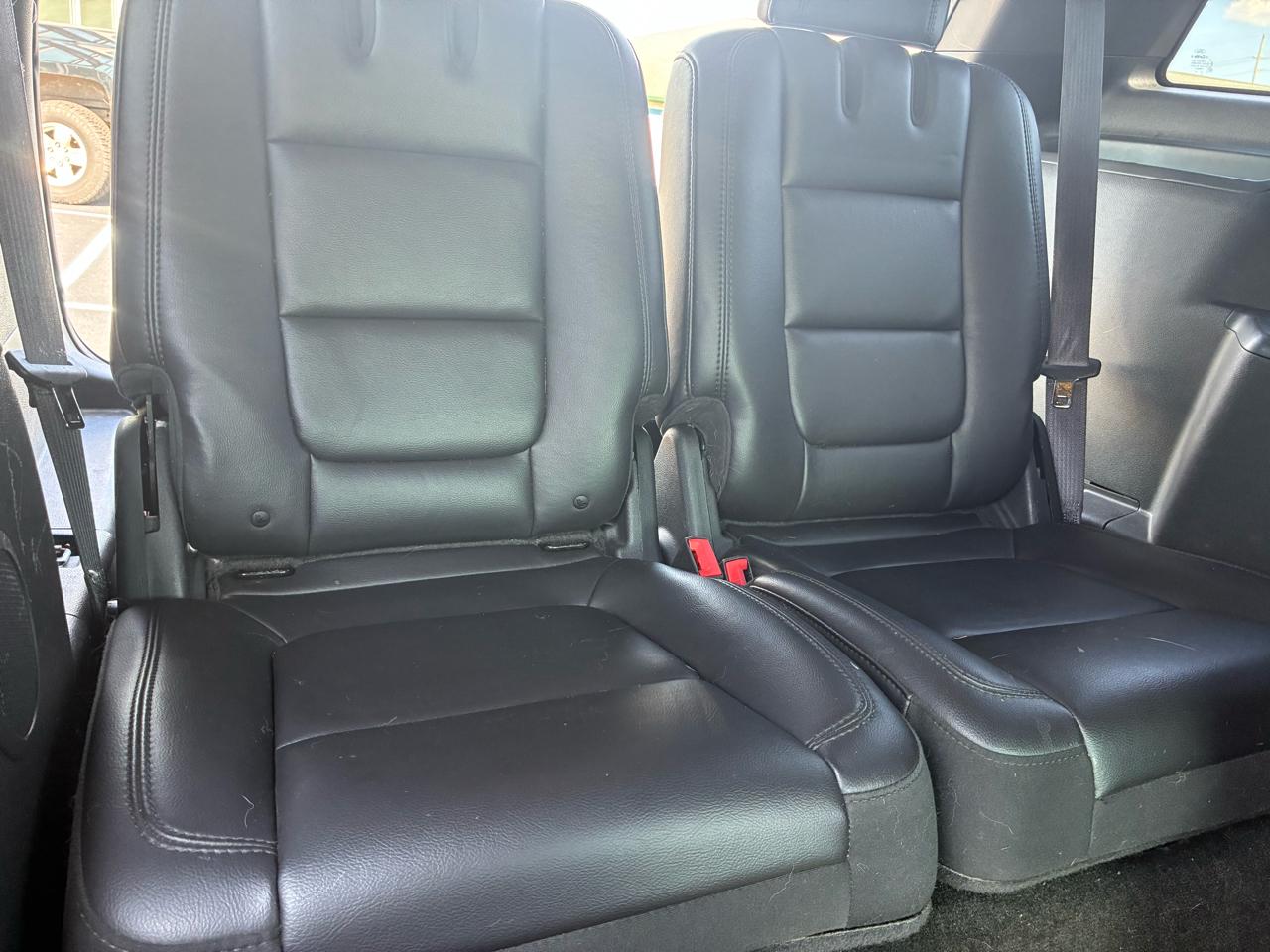 Ford Explorer 4WD 4dr XLT 2013