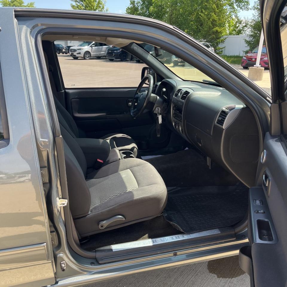 Chevrolet Colorado 4WD Crew Cab 126.0" LT w/1LT 2011