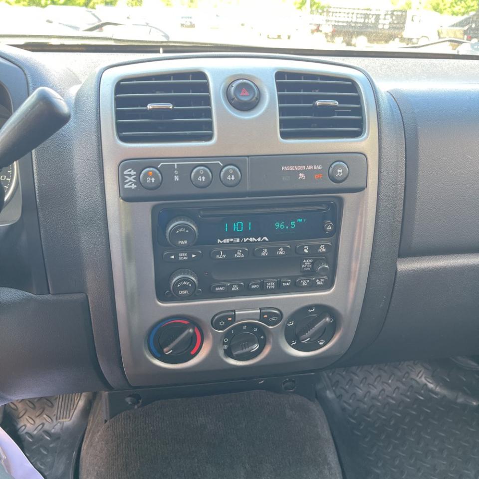 Chevrolet Colorado 4WD Crew Cab 126.0" LT w/1LT 2011