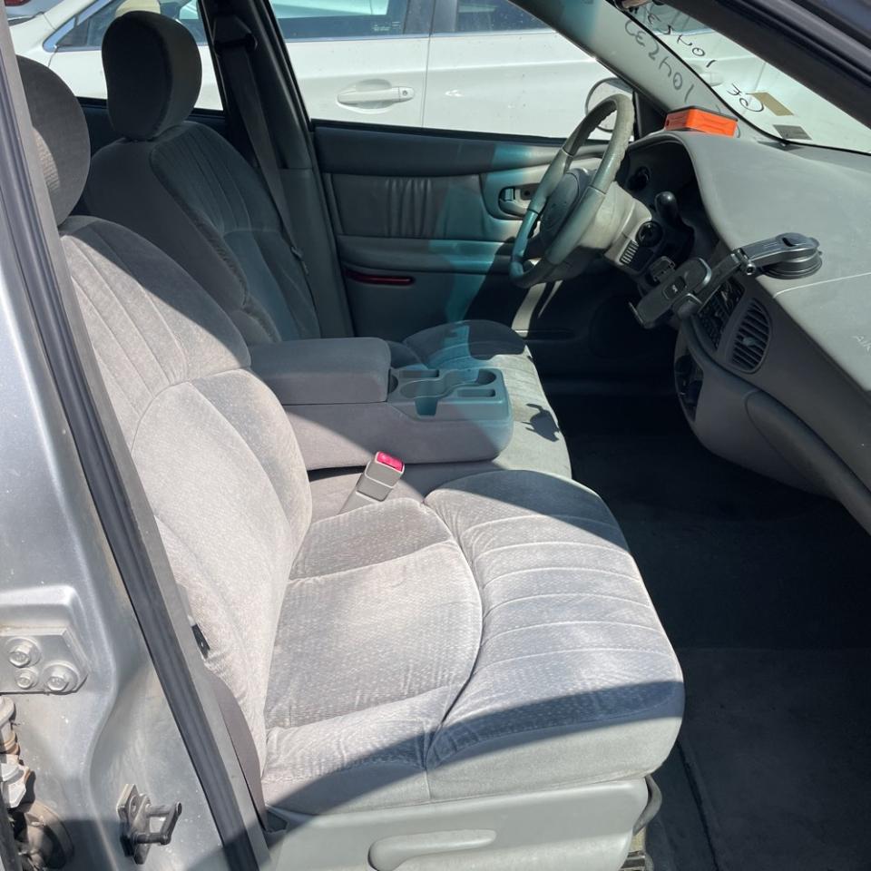Buick Century 4dr Sdn Custom 2003