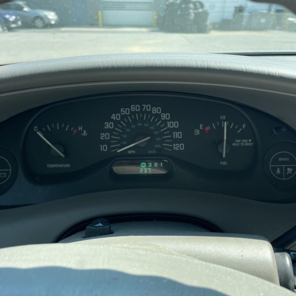 Buick Century 4dr Sdn Custom 2003
