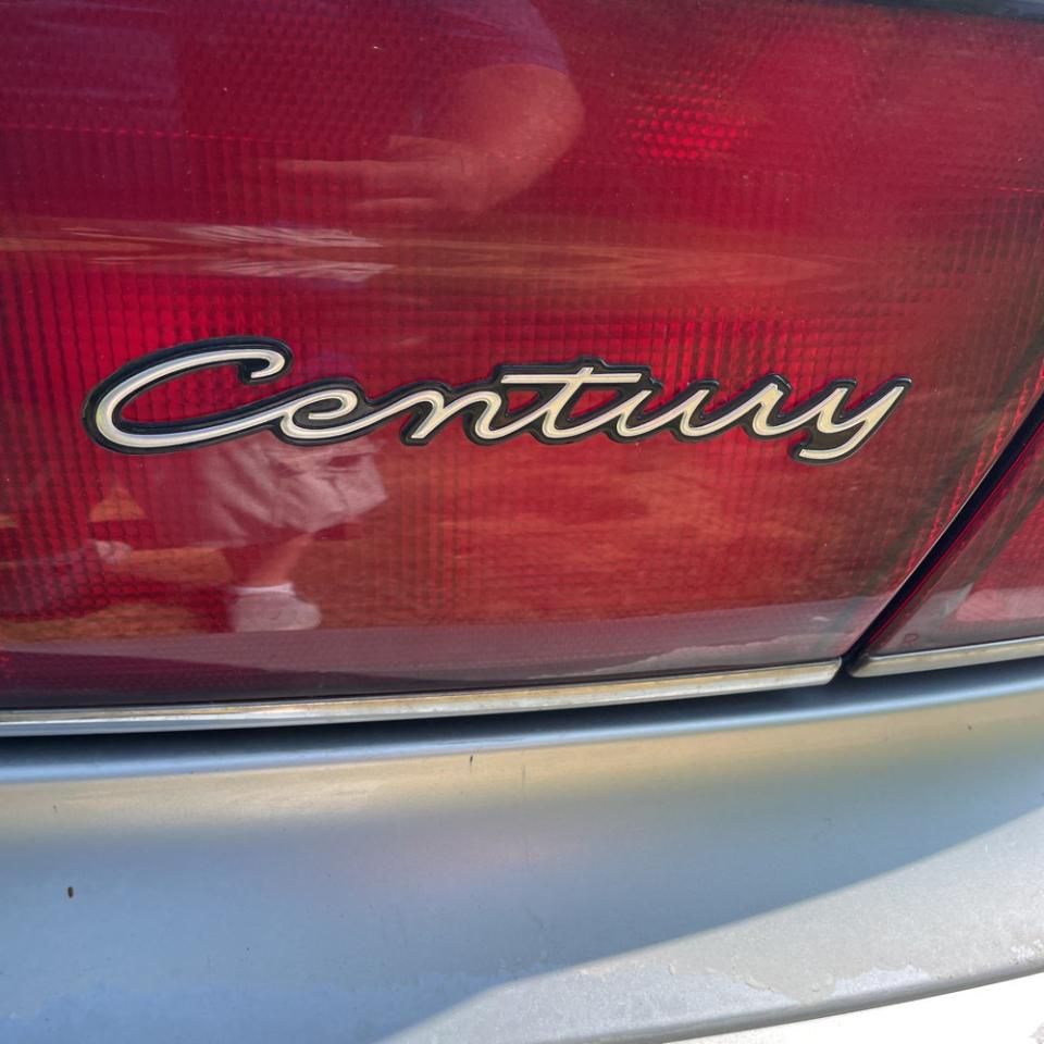 Buick Century 4dr Sdn Custom 2003