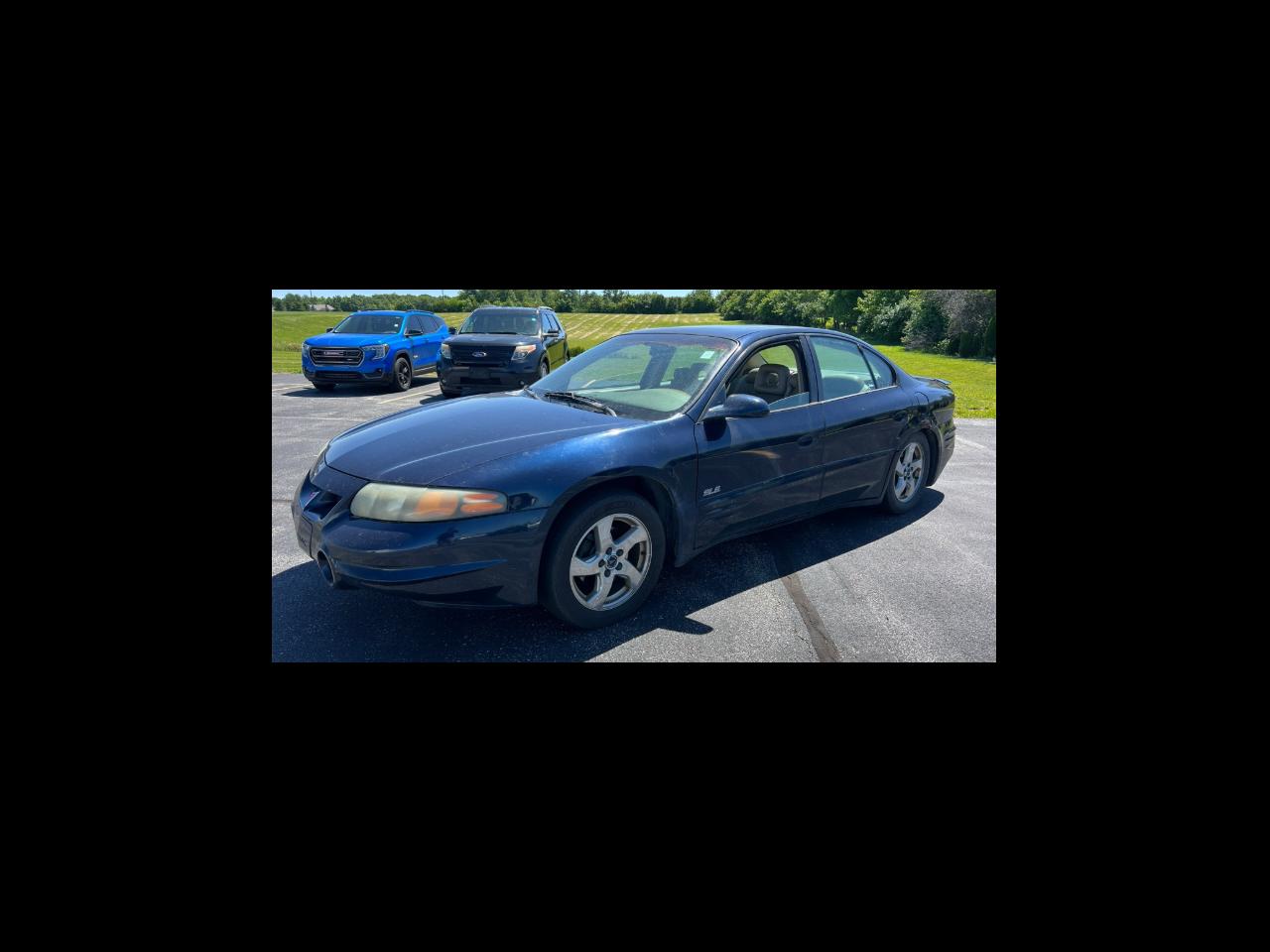 Pontiac Bonneville 4dr Sdn SLE 2002