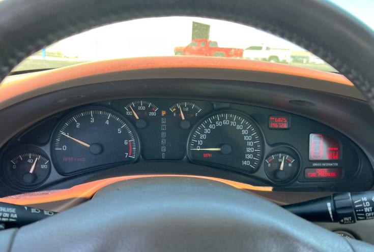 Pontiac Bonneville 4dr Sdn SLE 2002