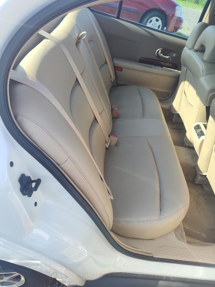 Buick LeSabre 4dr Sdn Limited 2004