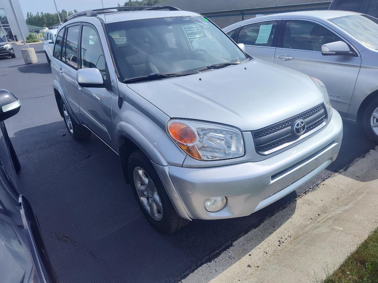 Toyota RAV4 4WD 4dr 4-cyl (Natl) 2004