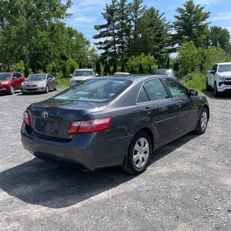 Toyota Camry 4dr Sdn LE Auto 2007