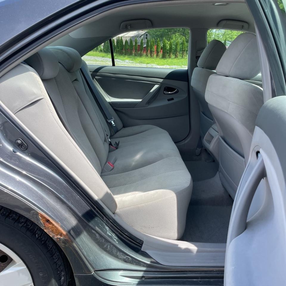 Toyota Camry 4dr Sdn LE Auto 2007
