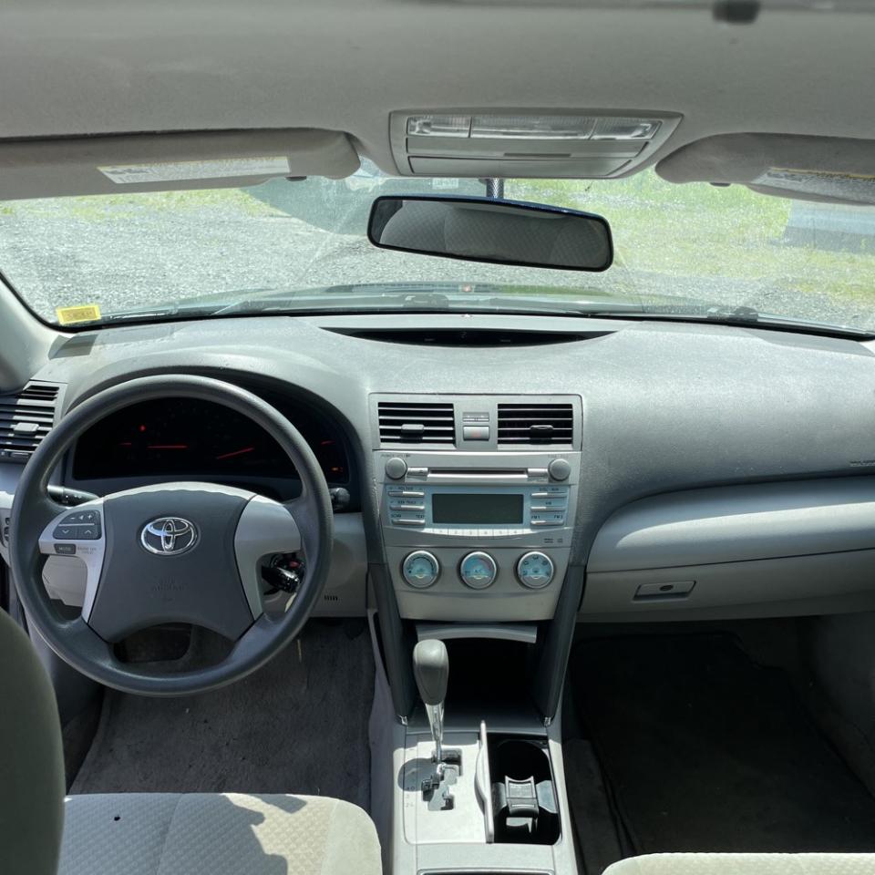 Toyota Camry 4dr Sdn LE Auto 2007