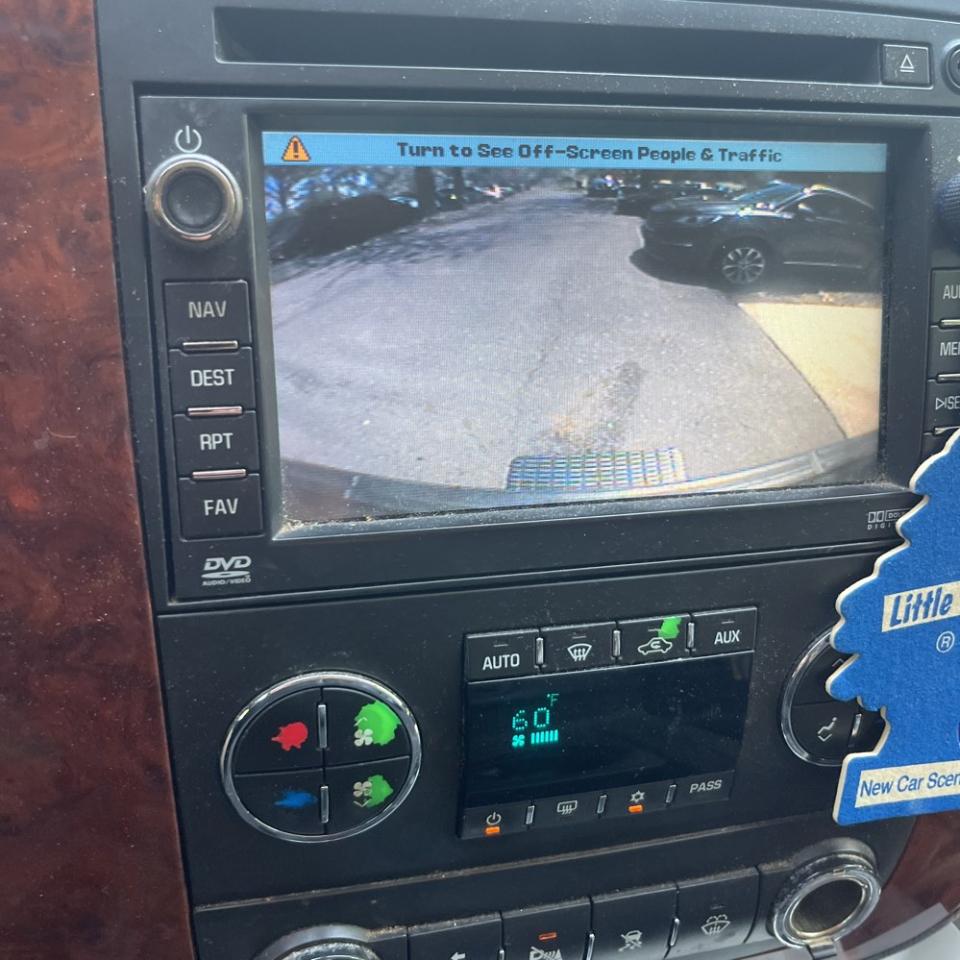 Chevrolet Suburban 4WD 4dr 1500 LTZ 2007