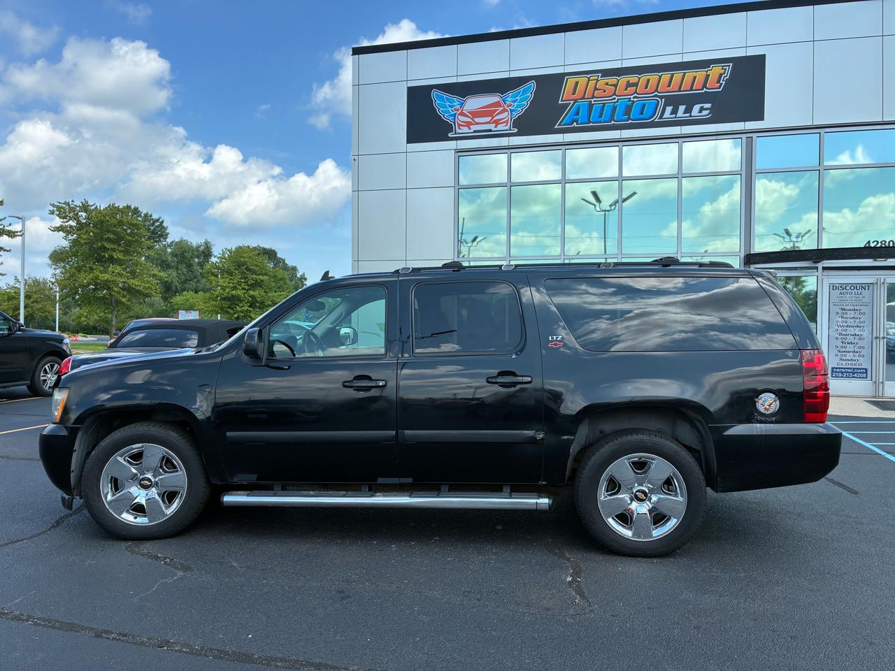 Chevrolet Suburban 4WD 4dr 1500 LTZ 2007