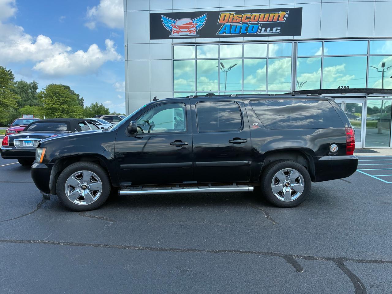 Chevrolet Suburban 4WD 4dr 1500 LTZ 2007