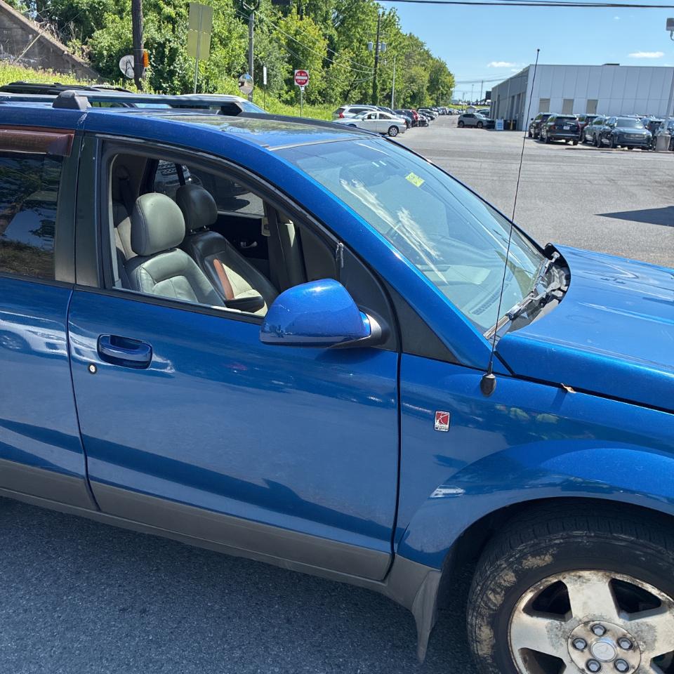 Saturn VUE 4dr AWD Auto V6 2005