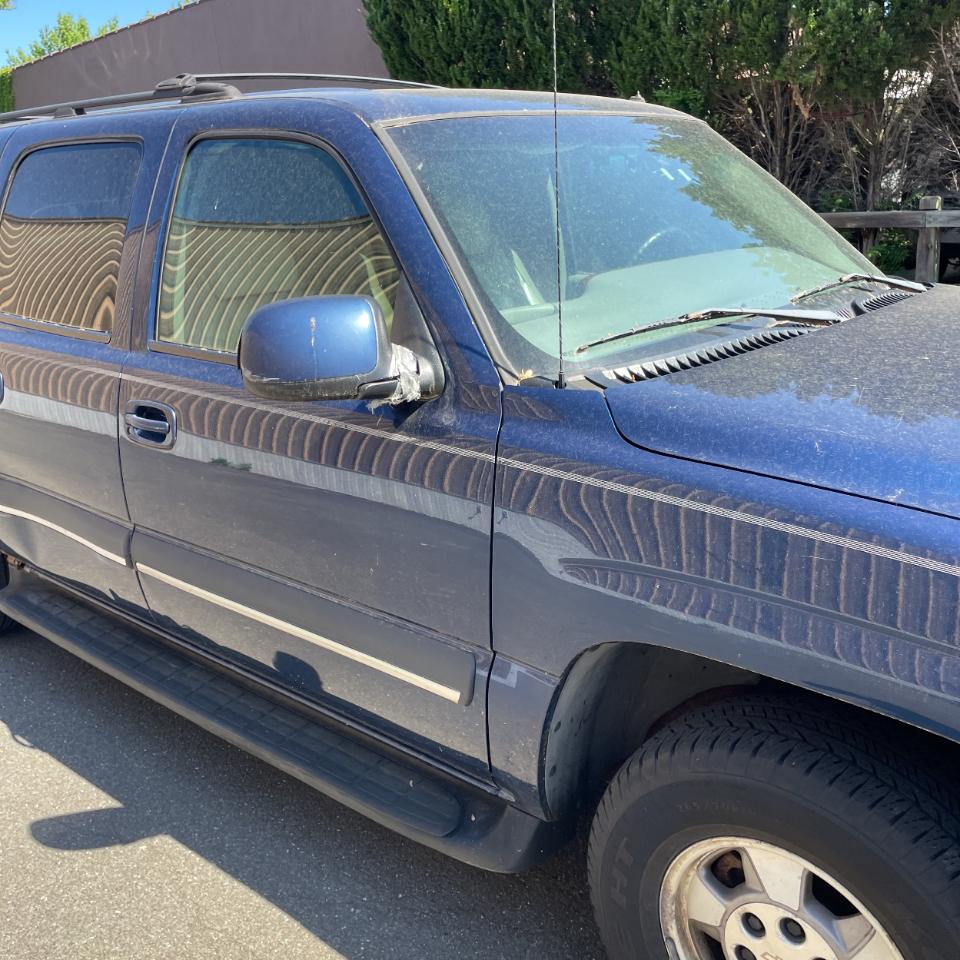 Chevrolet Suburban 4dr 1500 4WD LT 2002
