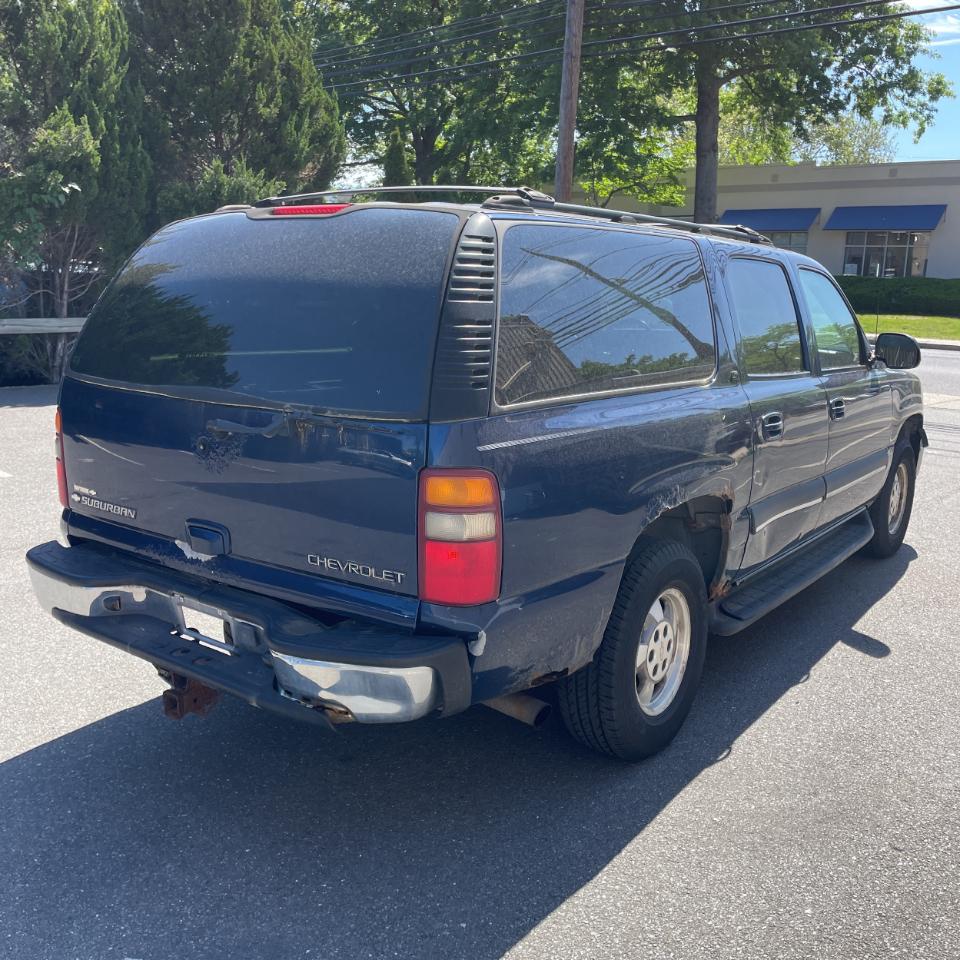 Chevrolet Suburban 4dr 1500 4WD LT 2002