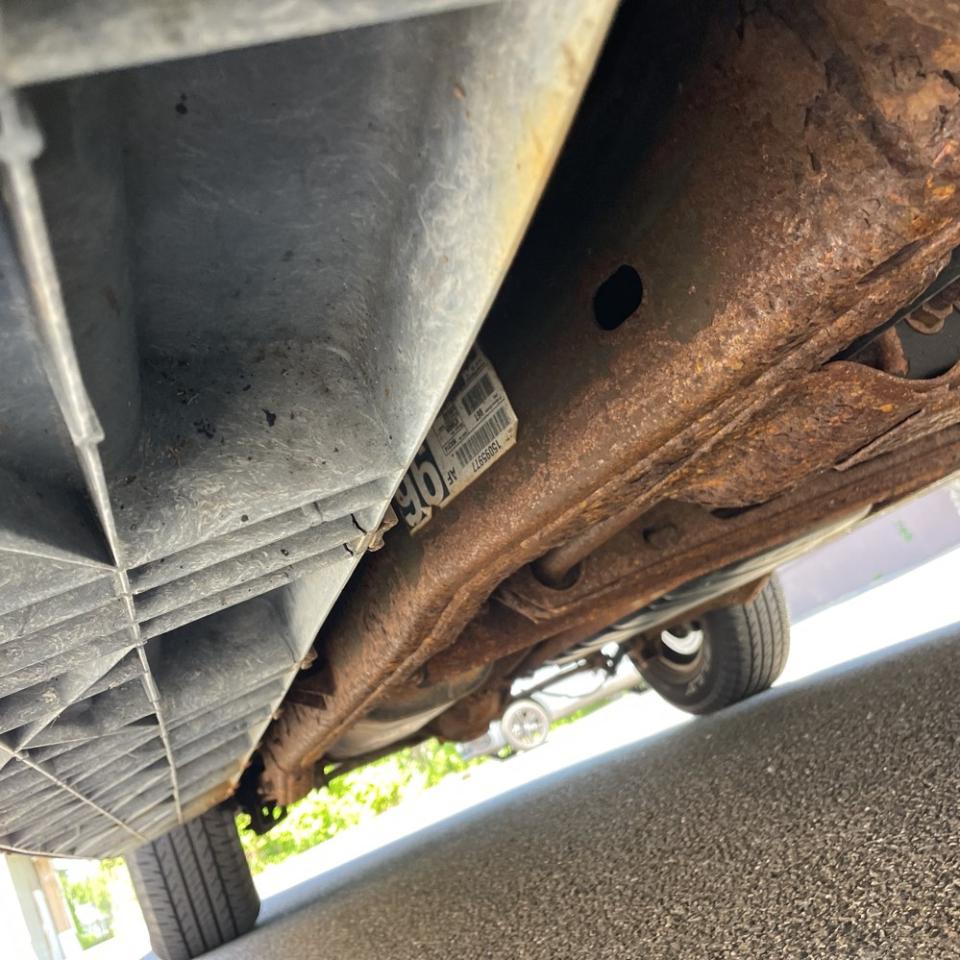 Chevrolet Suburban 4dr 1500 4WD LT 2002