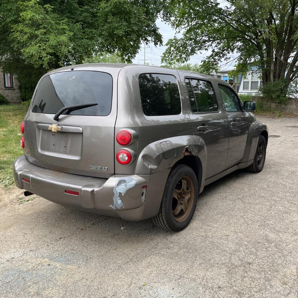 Chevrolet HHR FWD 4dr LT w/1LT 2011