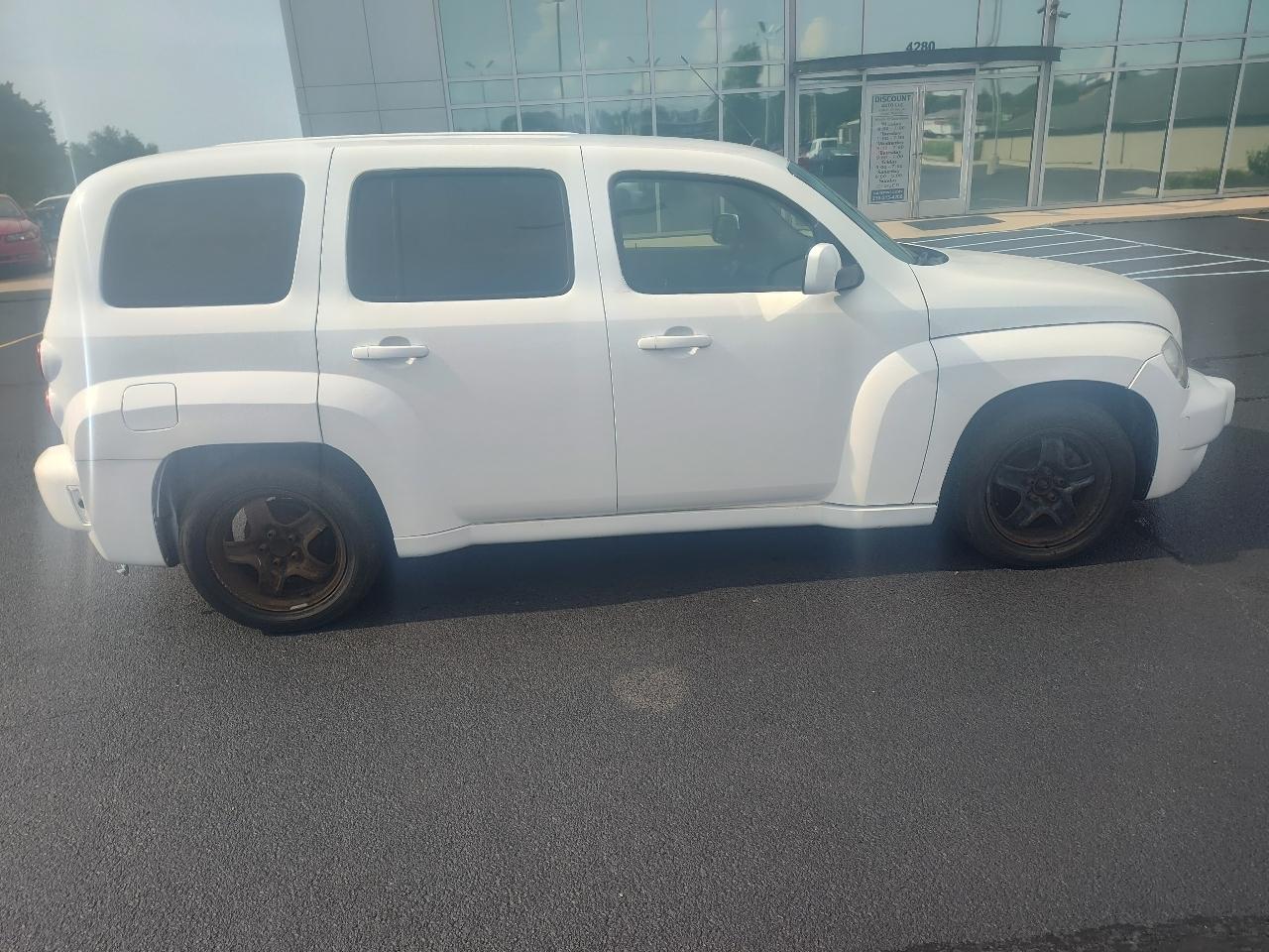 Chevrolet HHR FWD 4dr LT w/1LT 2011