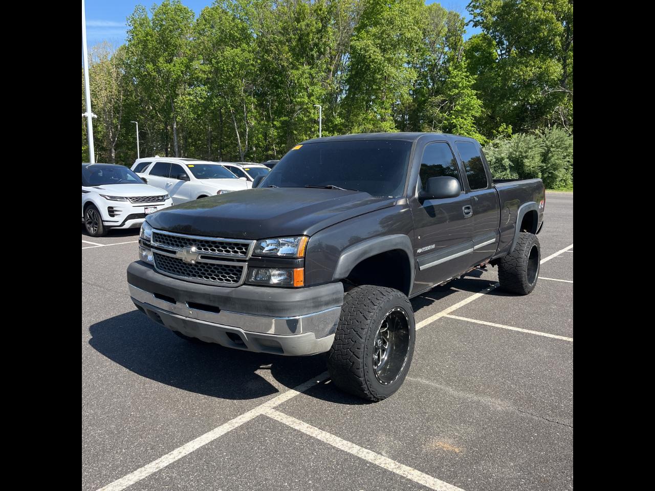 Chevrolet Silverado 2500HD Ext Cab 143.5" WB 4WD 2005