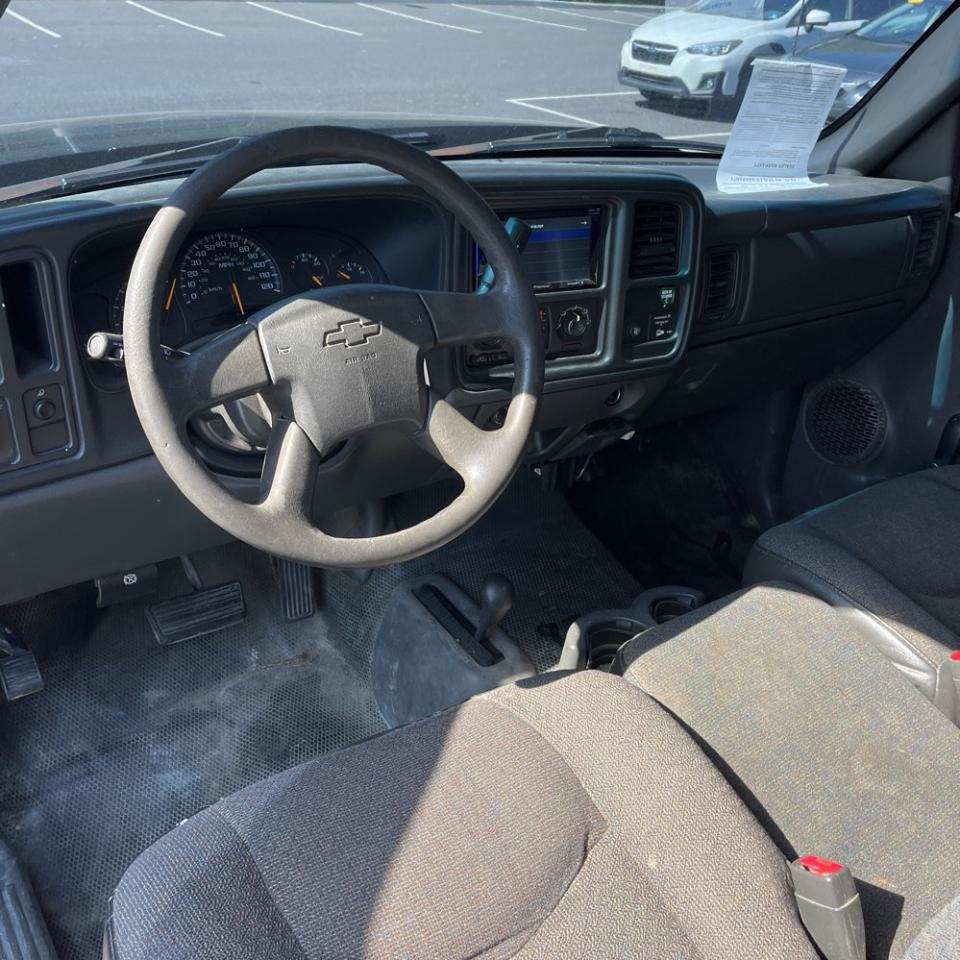 Chevrolet Silverado 2500HD Ext Cab 143.5" WB 4WD 2005