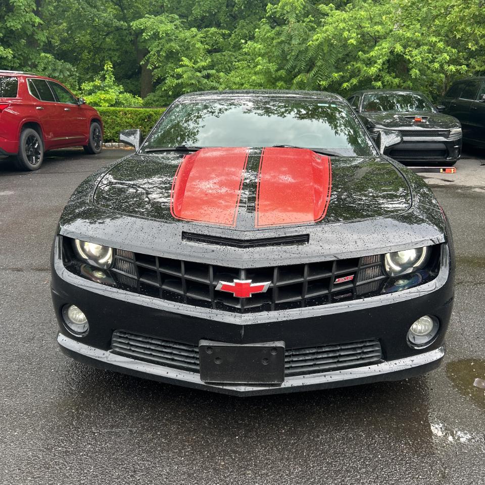 Chevrolet Camaro 2dr Cpe 2SS 2011