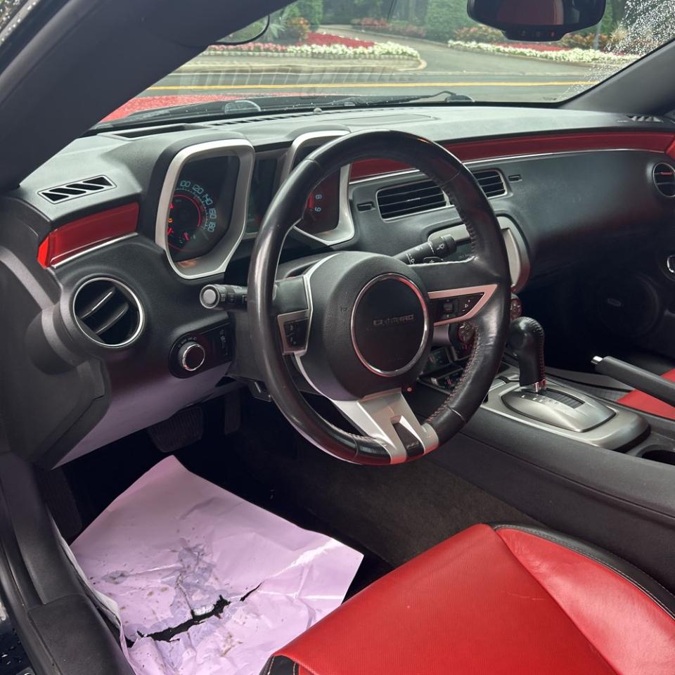 Chevrolet Camaro 2dr Cpe 2SS 2011