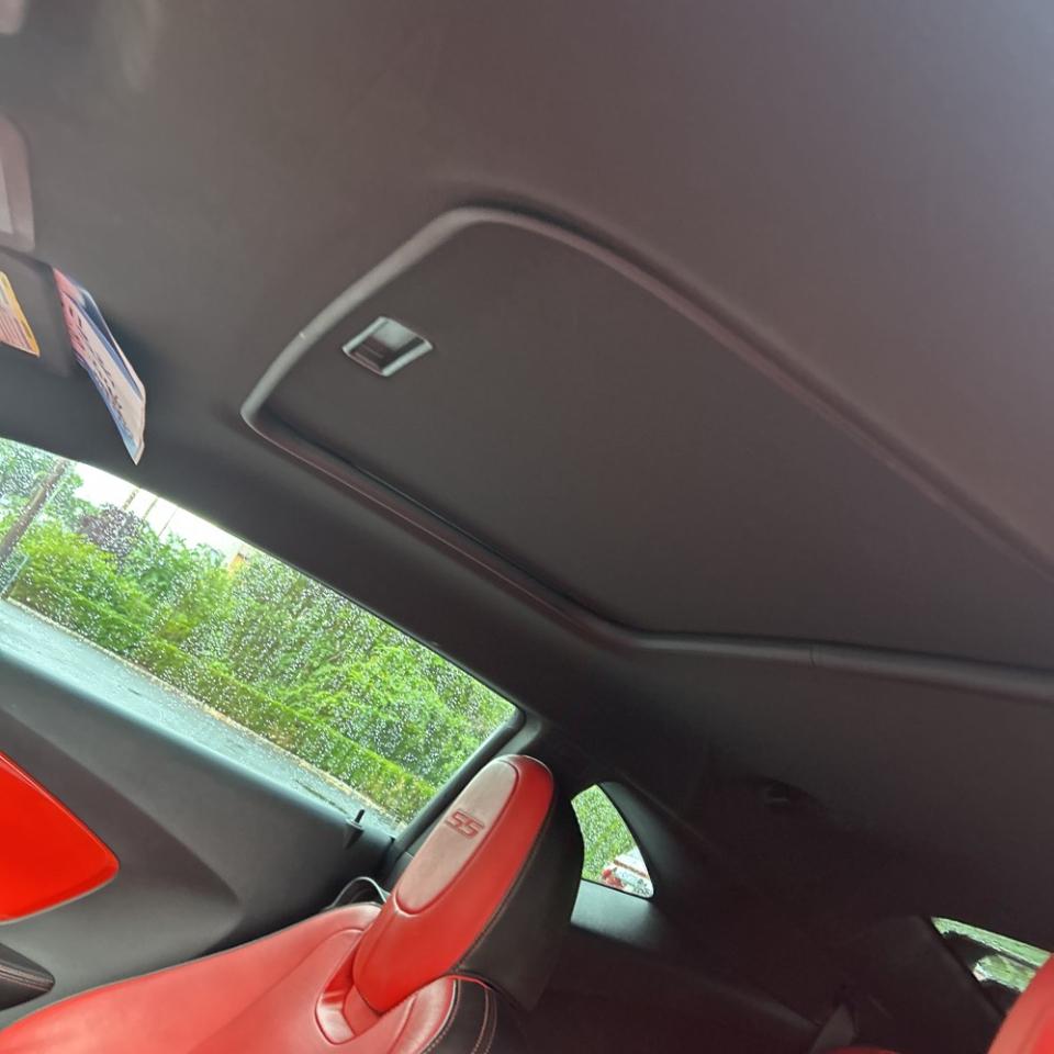 Chevrolet Camaro 2dr Cpe 2SS 2011