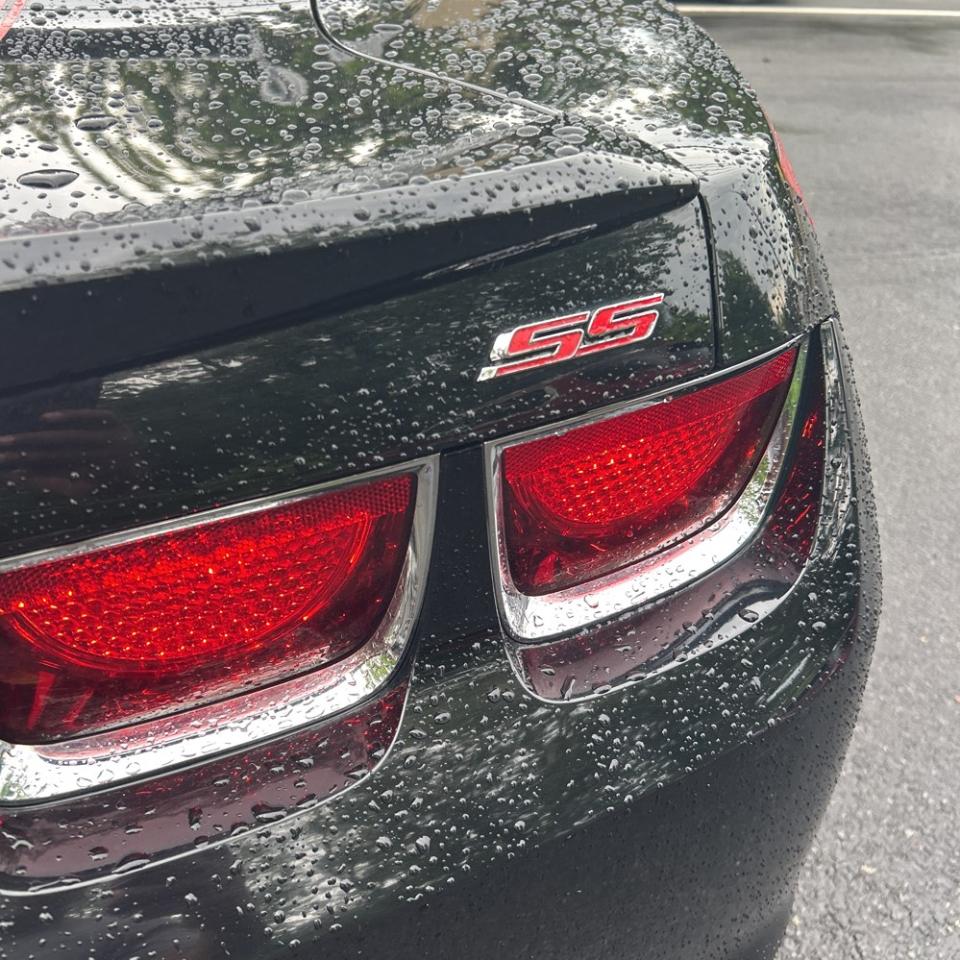 Chevrolet Camaro 2dr Cpe 2SS 2011