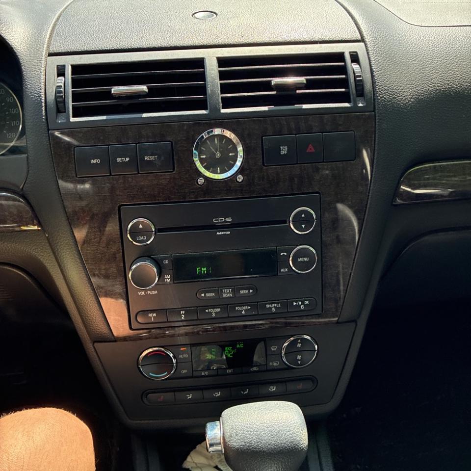 Mercury Milan 4dr Sdn V6 Premier FWD 2008