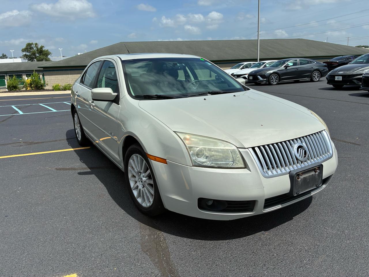 Mercury Milan 4dr Sdn V6 Premier FWD 2008