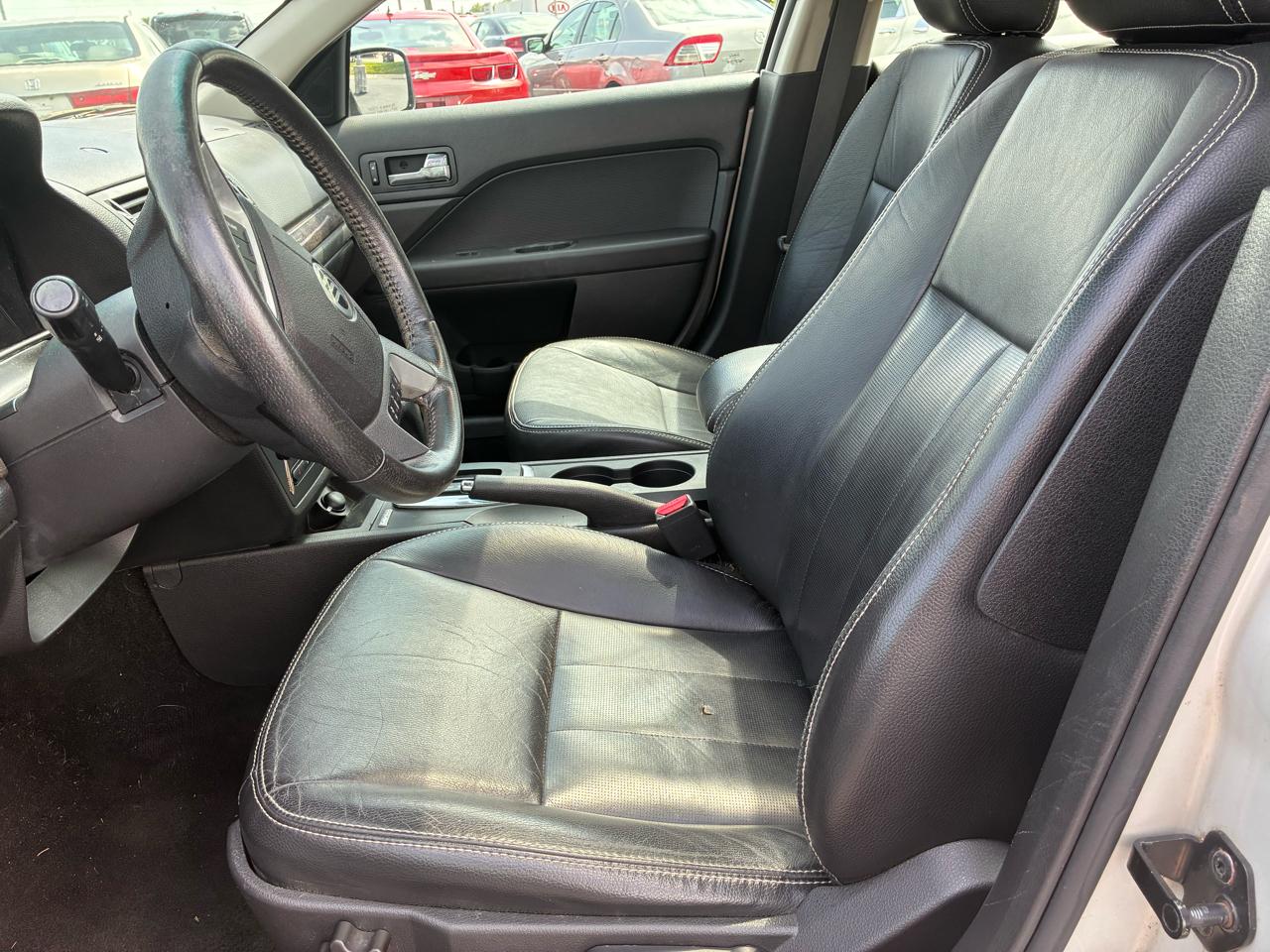 Mercury Milan 4dr Sdn V6 Premier FWD 2008