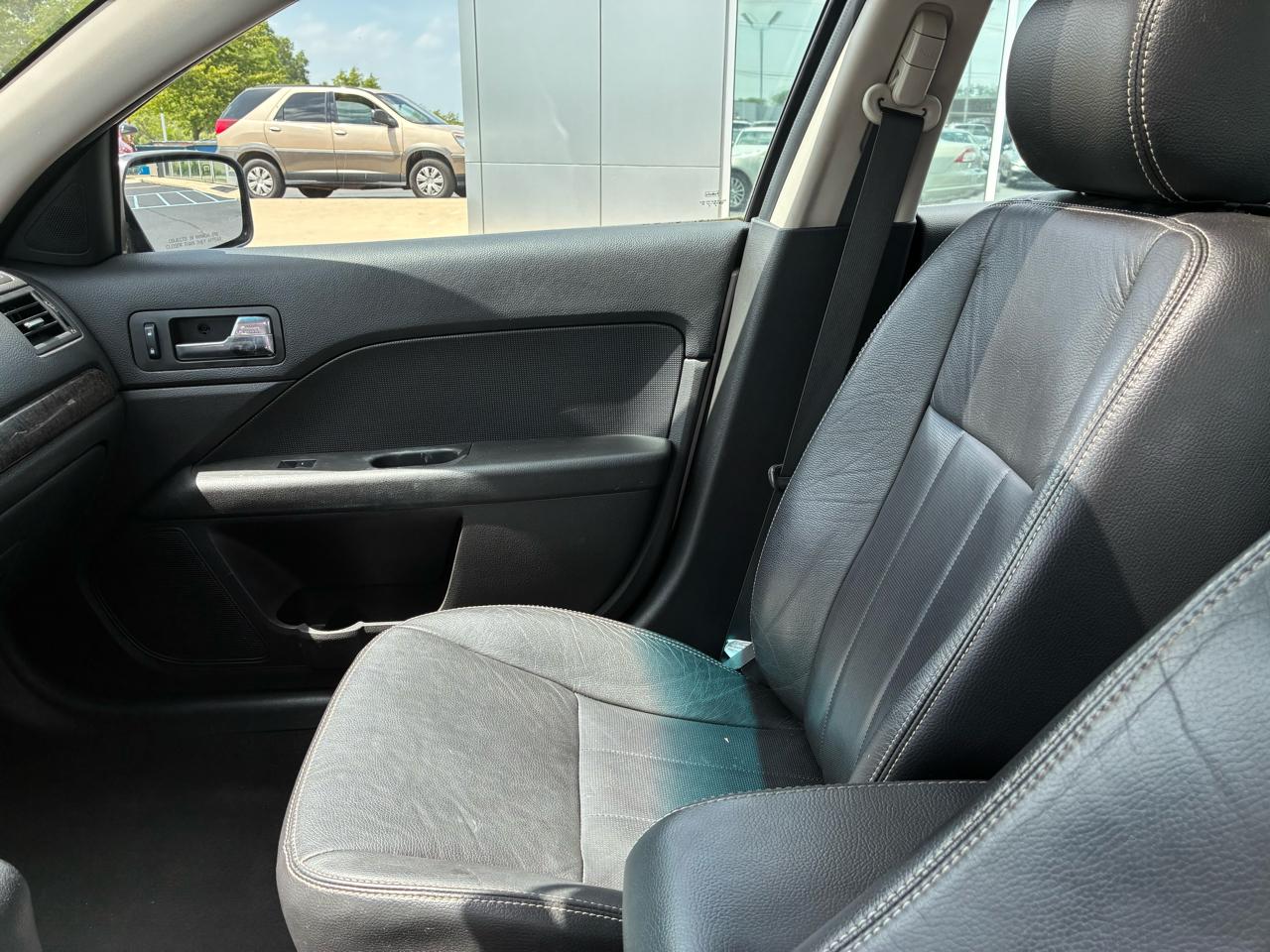 Mercury Milan 4dr Sdn V6 Premier FWD 2008