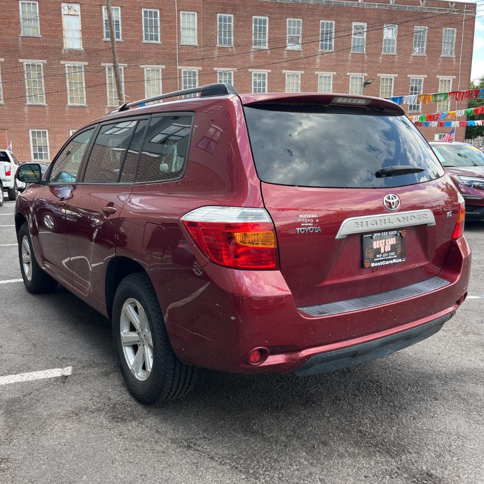Toyota Highlander FWD 4dr V6 Base (Natl) 2009