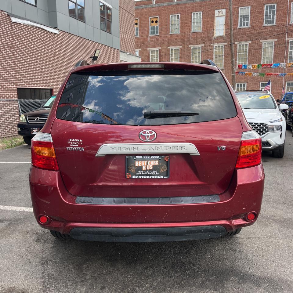 Toyota Highlander FWD 4dr V6 Base (Natl) 2009