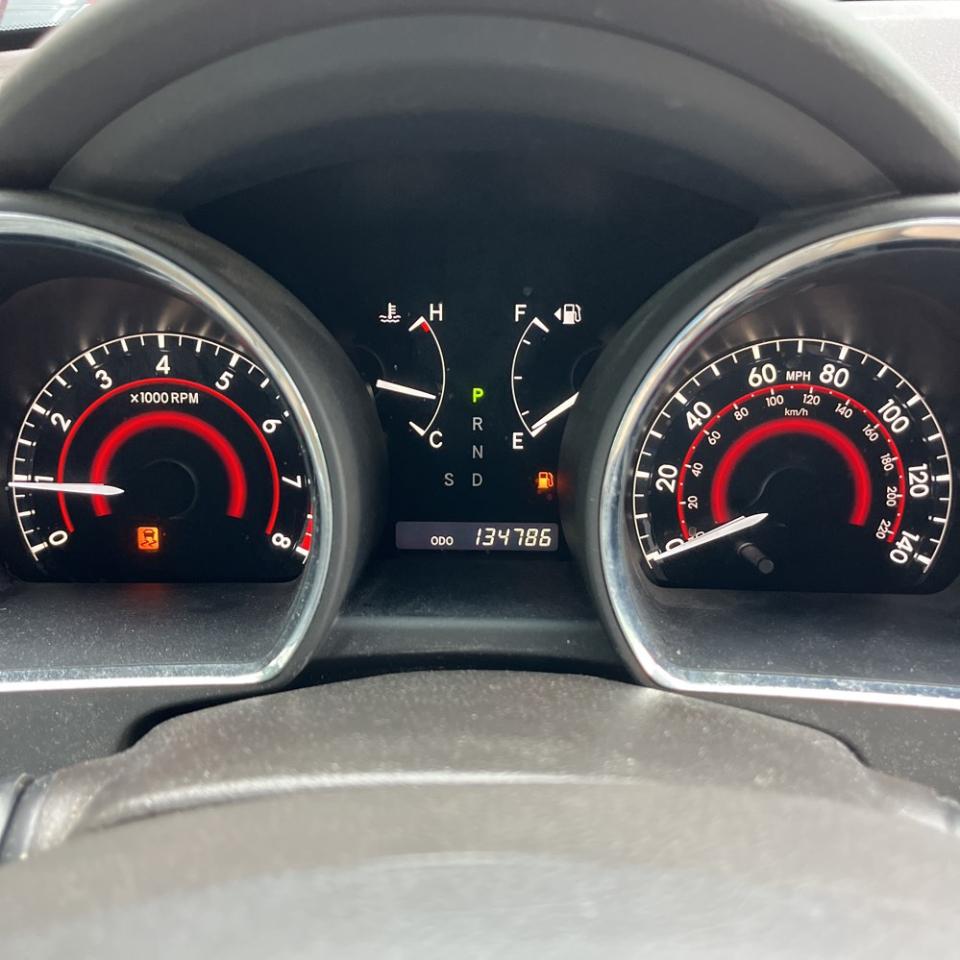 Toyota Highlander FWD 4dr V6 Base (Natl) 2009