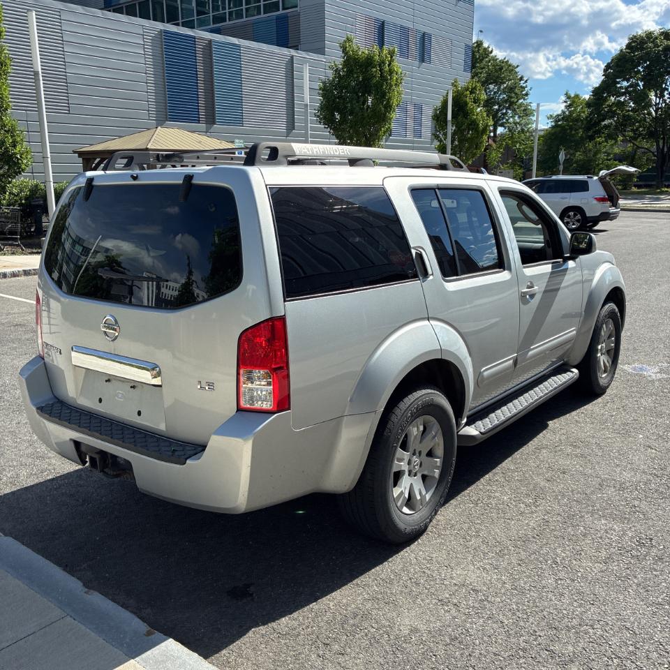 Nissan Pathfinder 4WD 4dr LE 2007