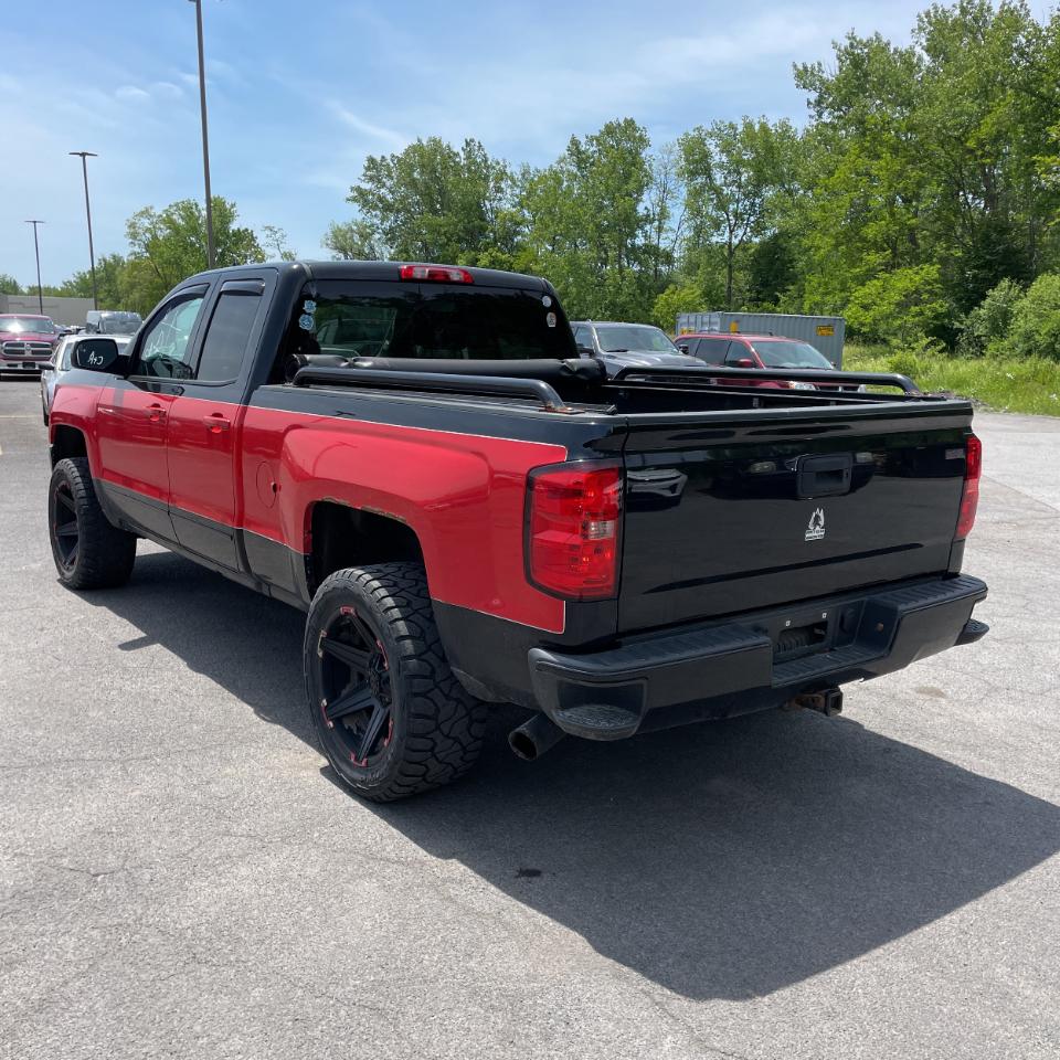 Chevrolet Silverado 1500 4WD Double Cab 143.5" LT w/2LT 2017
