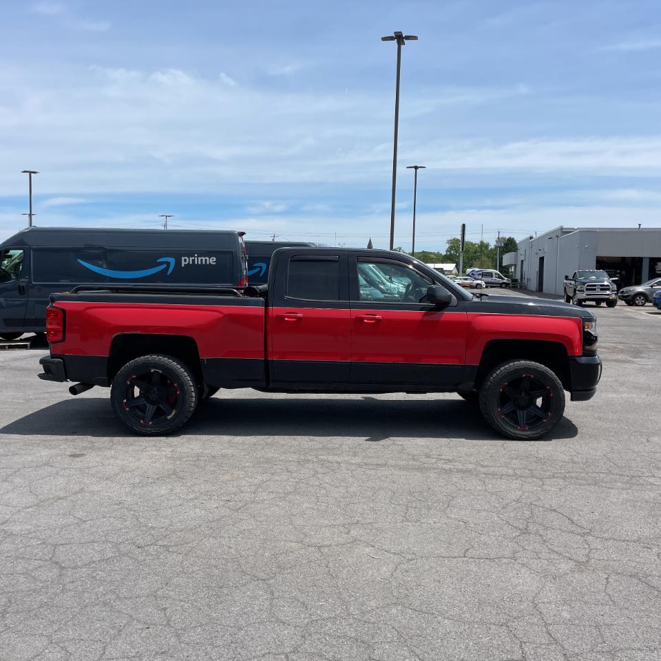 Chevrolet Silverado 1500 4WD Double Cab 143.5" LT w/2LT 2017