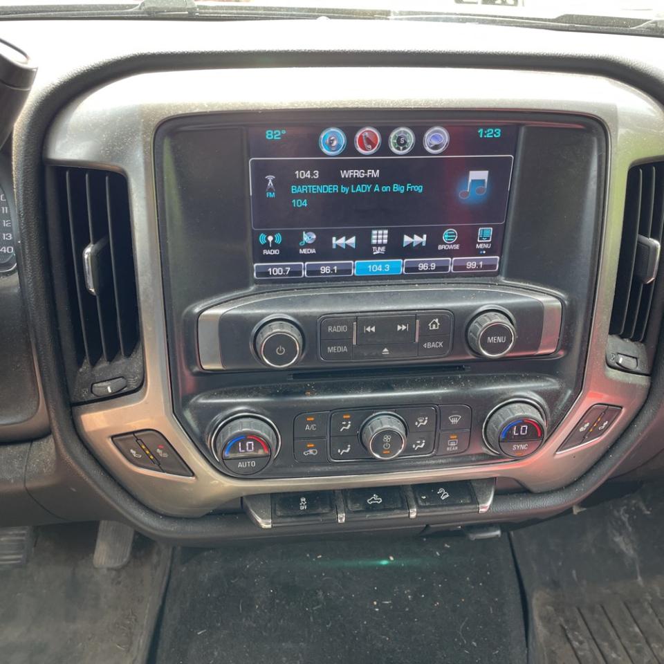Chevrolet Silverado 1500 4WD Double Cab 143.5" LT w/2LT 2017