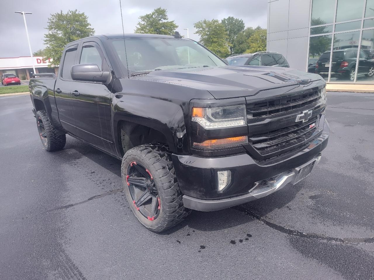 Chevrolet Silverado 1500 4WD Double Cab 143.5" LT w/2LT 2017