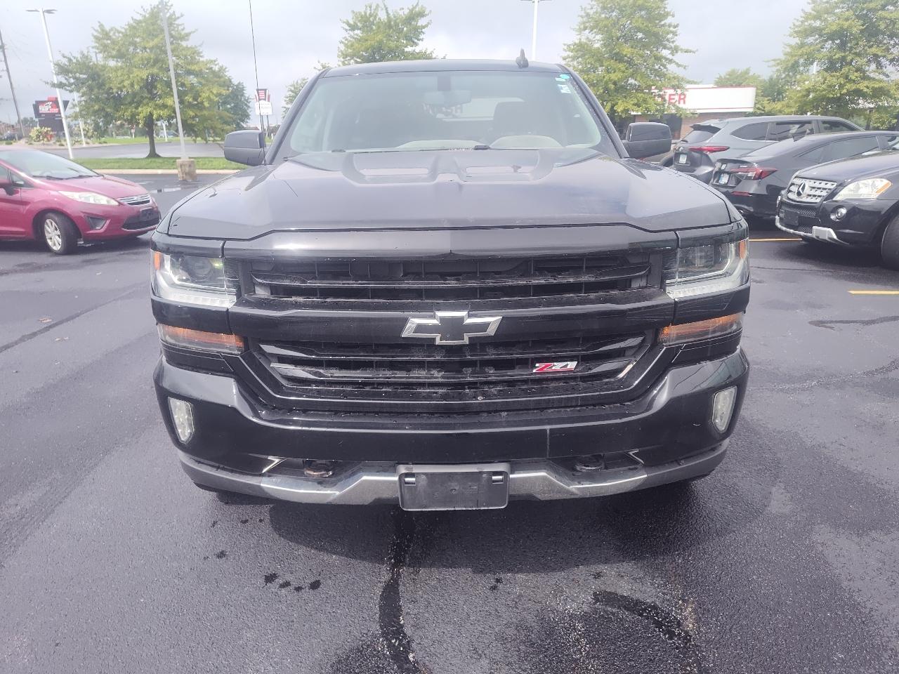 Chevrolet Silverado 1500 4WD Double Cab 143.5" LT w/2LT 2017