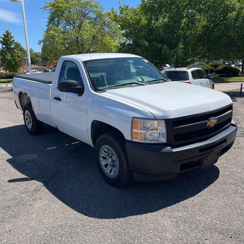 Chevrolet Silverado 1500 4WD Reg Cab 133.0" Work Truck 2012