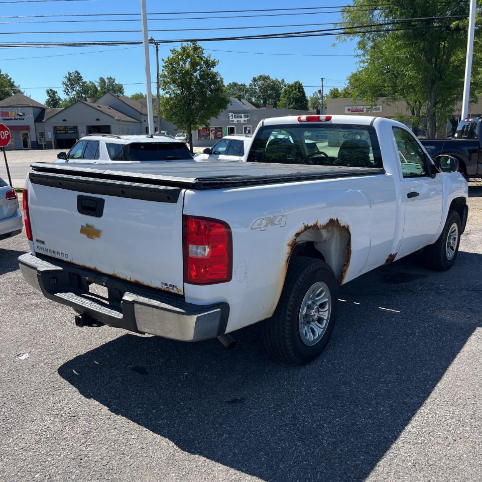 Chevrolet Silverado 1500 4WD Reg Cab 133.0" Work Truck 2012
