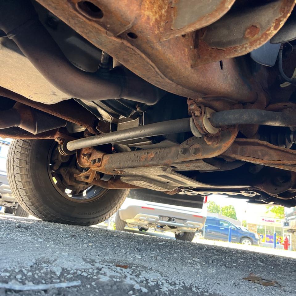 Chevrolet Silverado 1500 4WD Reg Cab 133.0" Work Truck 2012