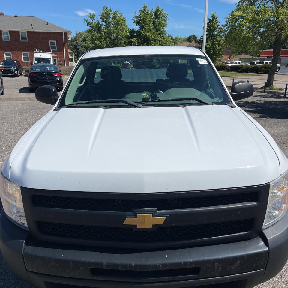 Chevrolet Silverado 1500 4WD Reg Cab 133.0" Work Truck 2012